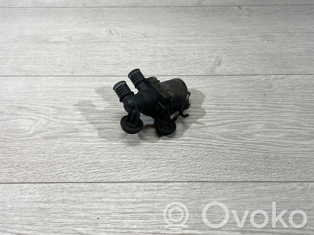 BMW 3 E46 Valvola di regolazione del liquido di raffreddamento e del riscaldatore 