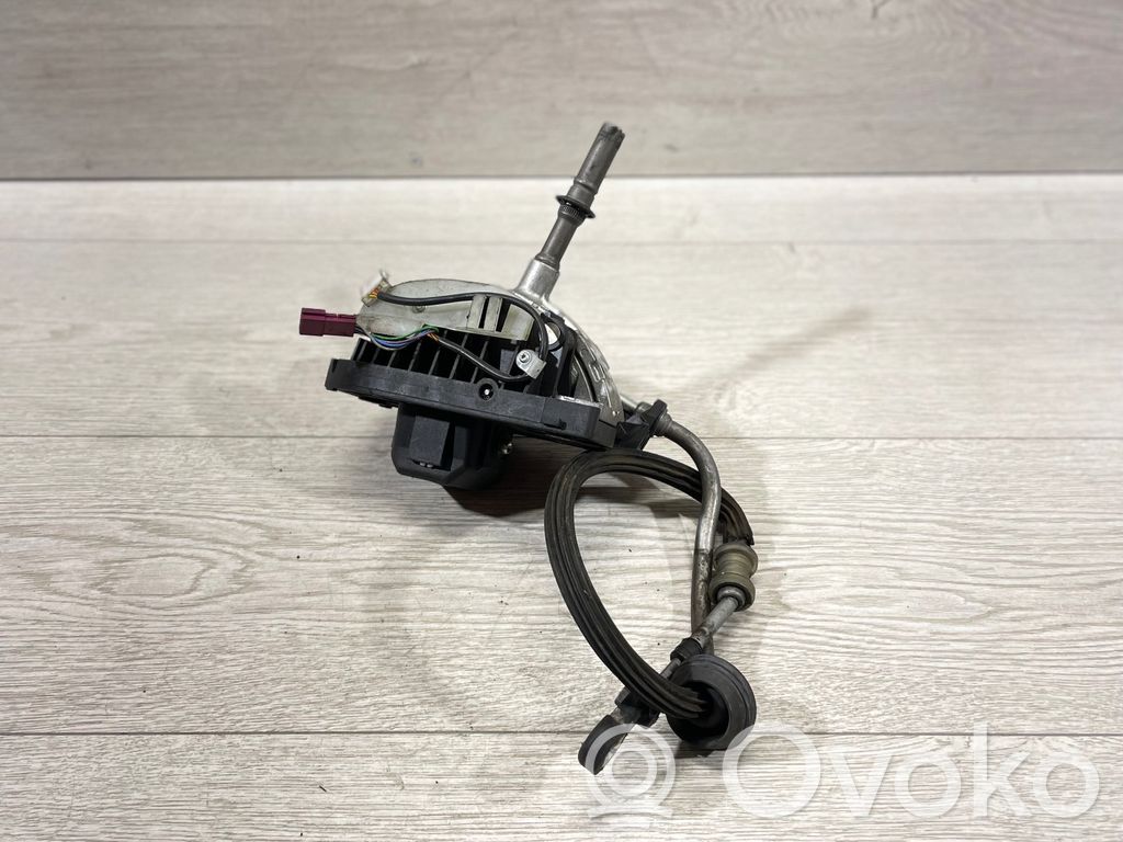BMW X3 E83 Gear shifter/selector 