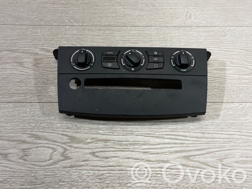 BMW 5 E60 E61 Climate control unit 