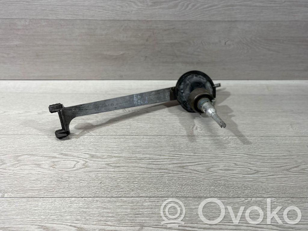 BMW 5 E60 E61 Gear shifter/selector 