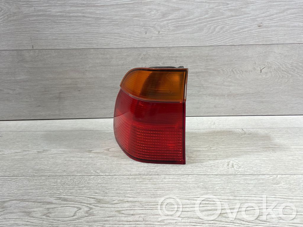 Rear/tail lights   8361671,200519991305,8371327