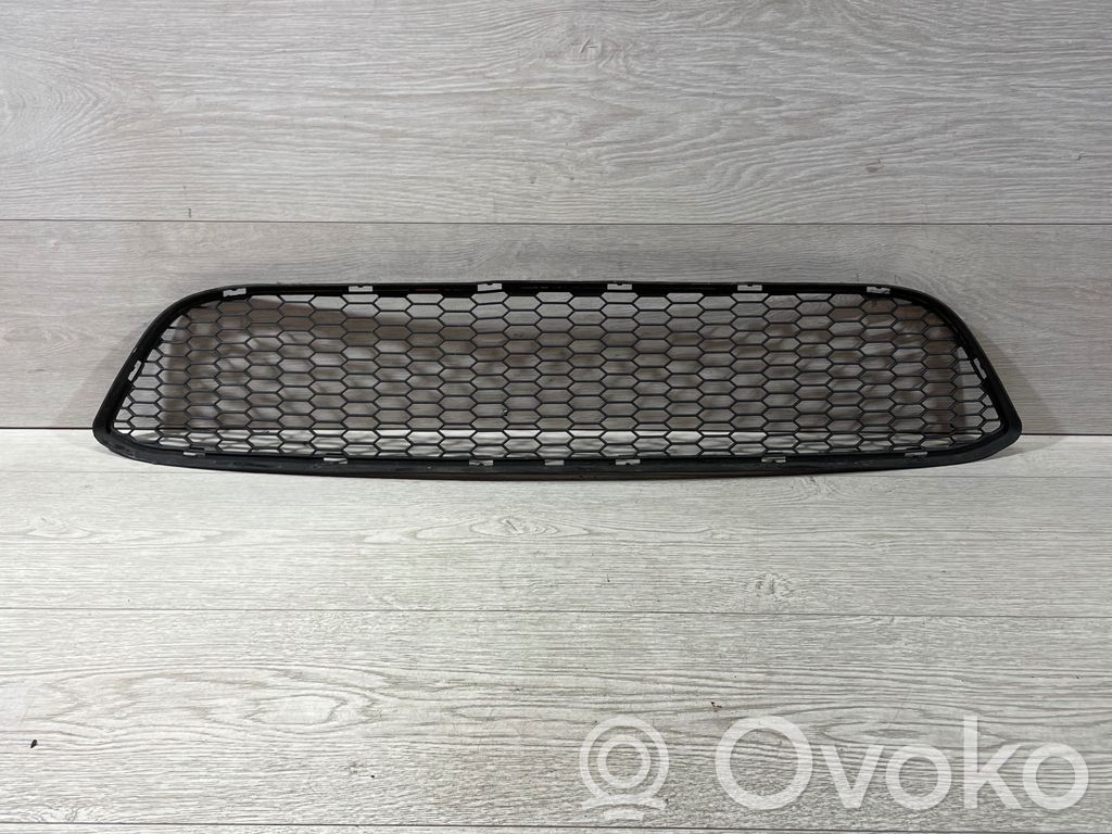 BMW 3 E92 E93 Front bumper lower grill 