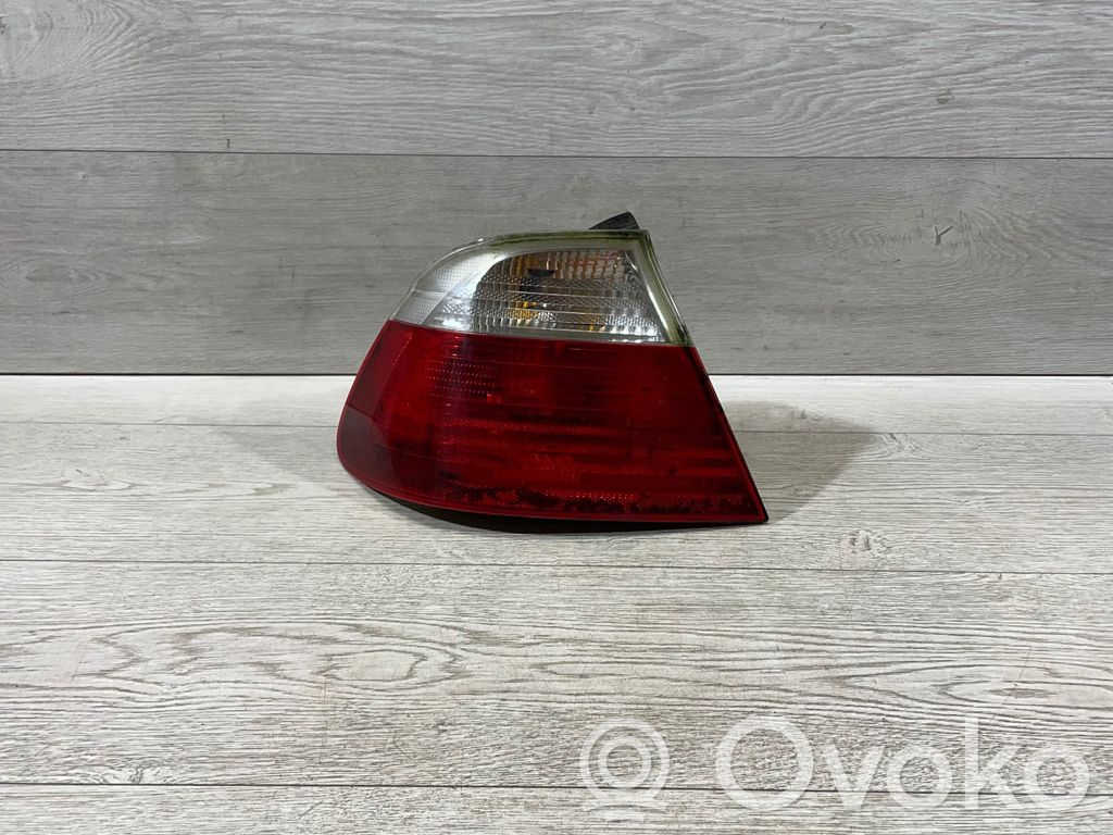 Rear/tail lights   8384843