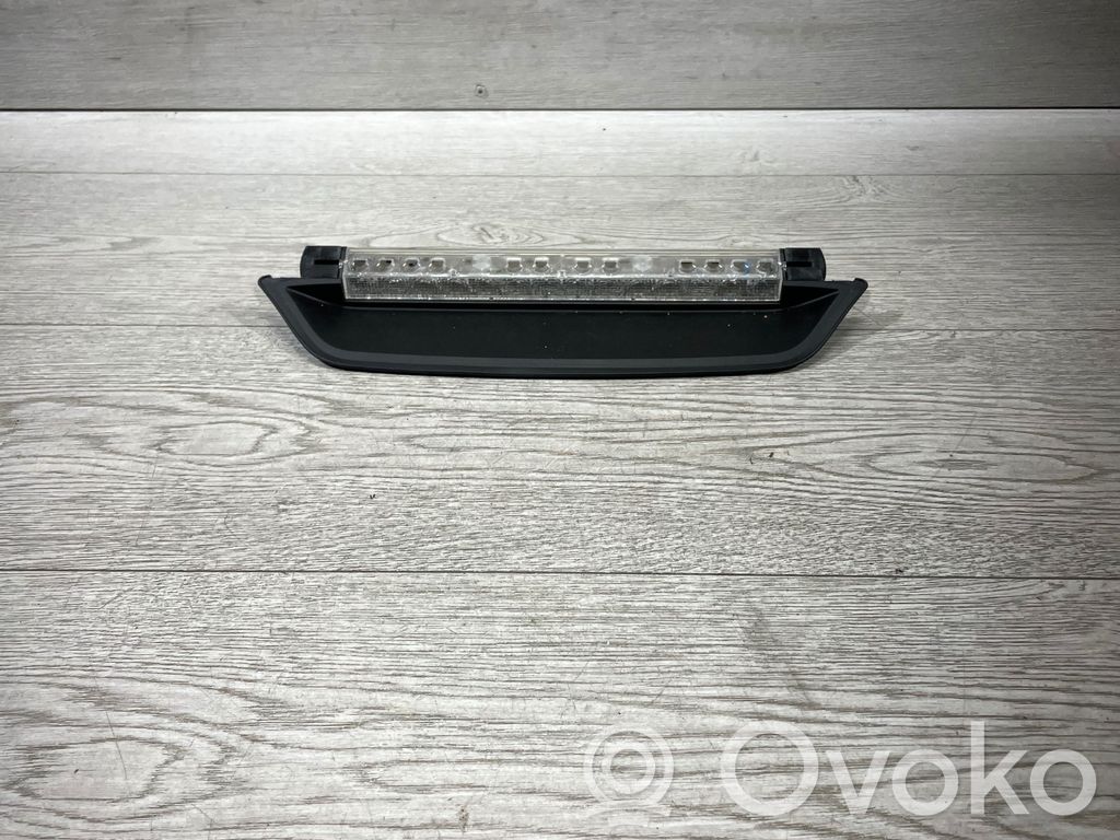 BMW 3 E46 Third/center stoplight 