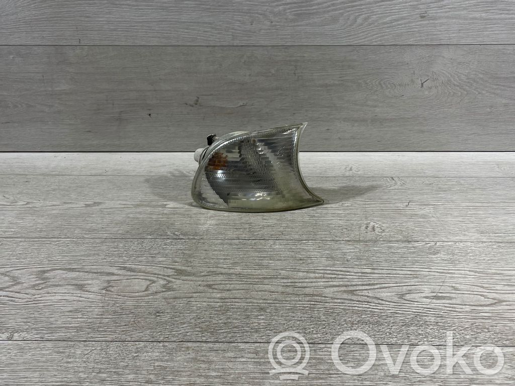 BMW 3 E46 Front indicator light 