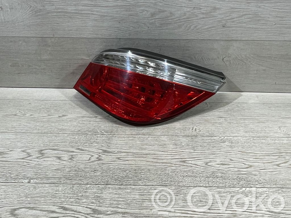 Rear/tail lights   7177282,2VP009425027