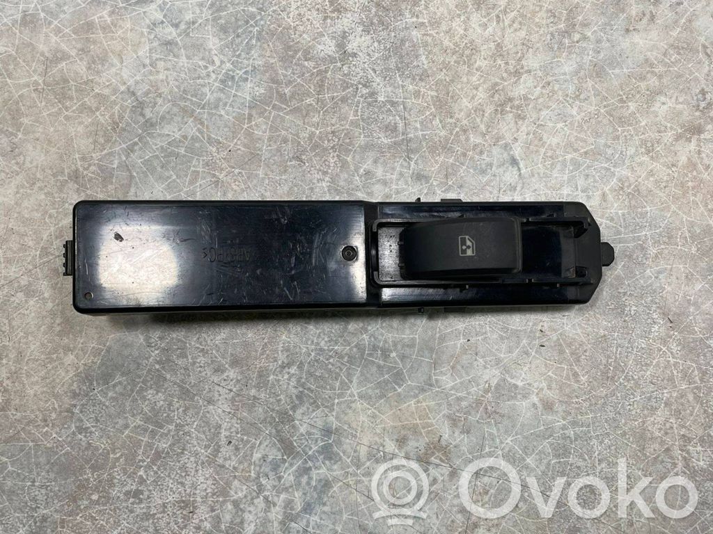 Electric window control switch   12758530,12764023,12764030,SAAB044A13