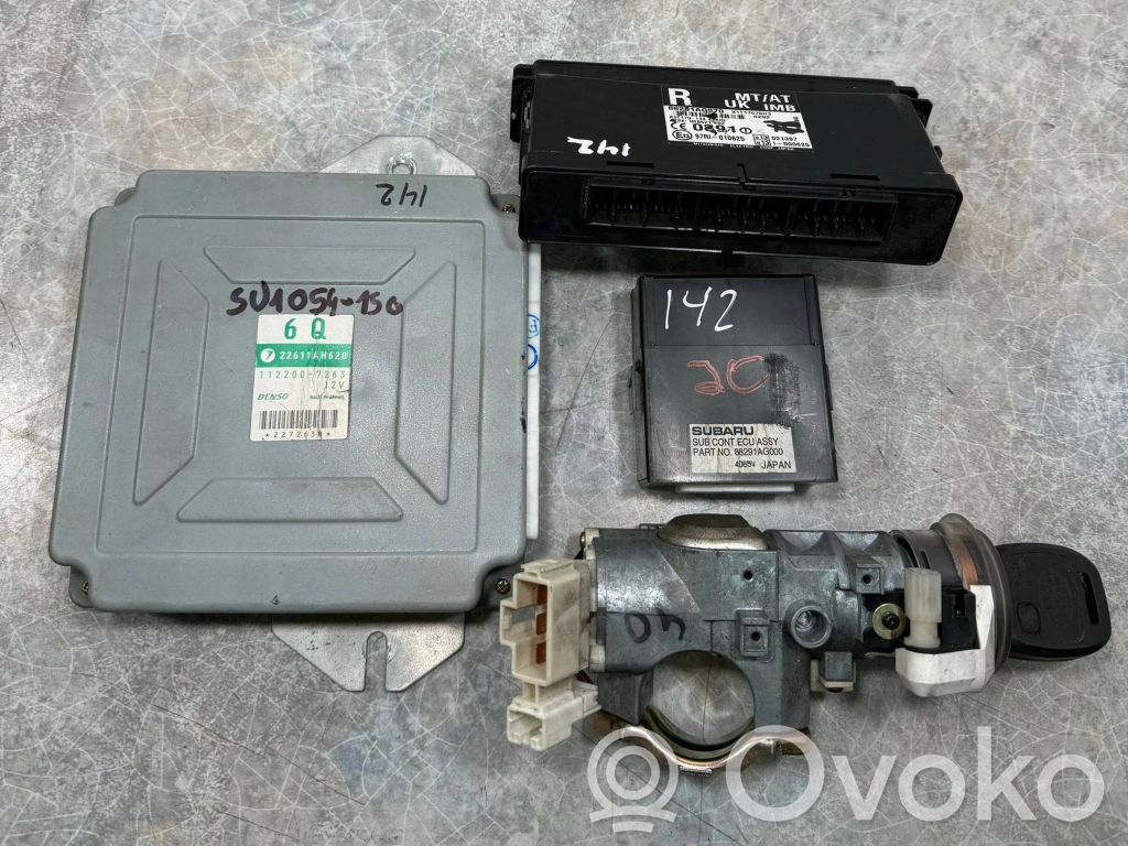 Subaru Legacy Engine ECU kit and lock set 
