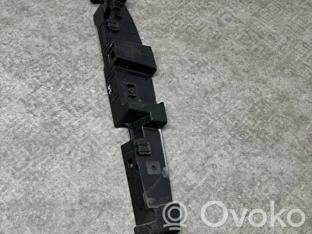 BMW i3 Soporte de montaje del guardabarros 