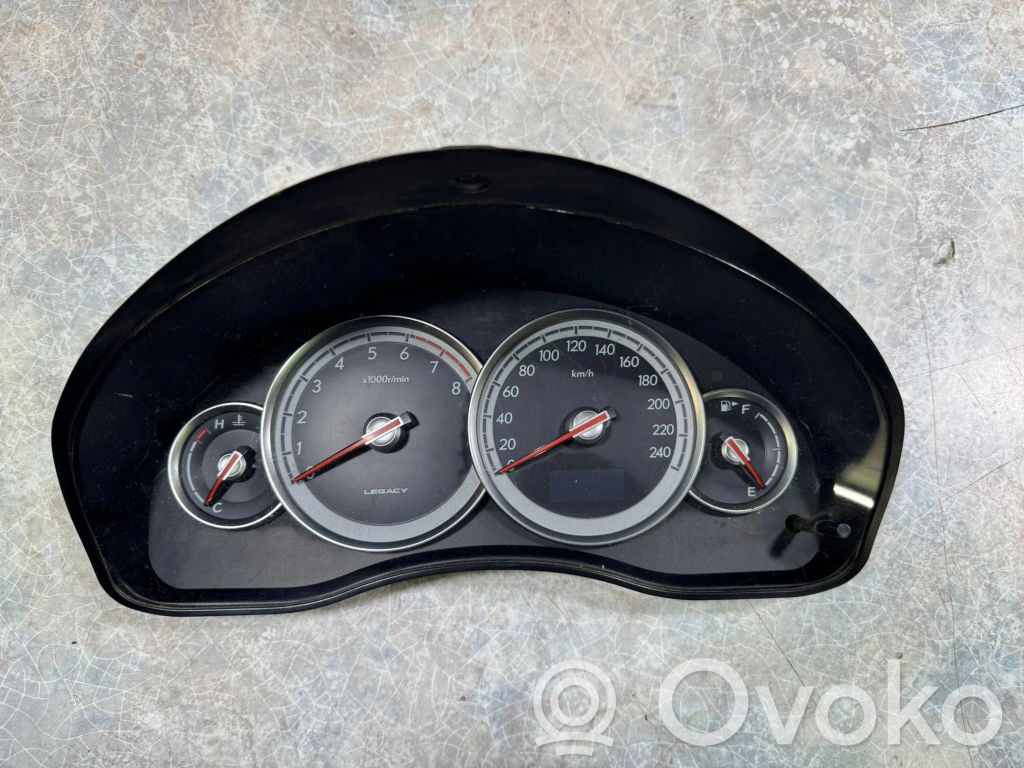Subaru Legacy Speedometer (instrument cluster) 