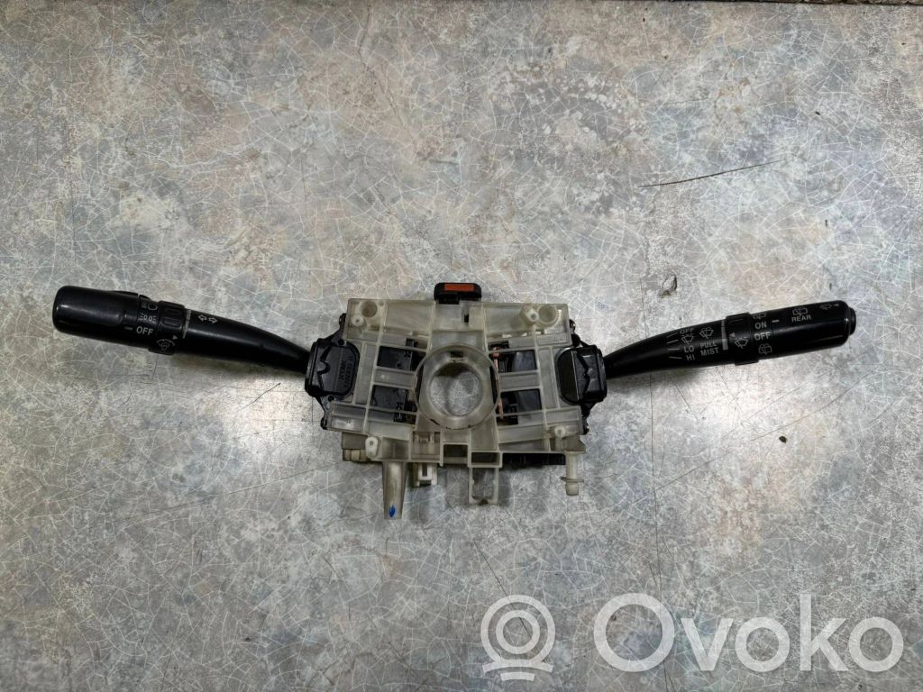 Subaru Legacy Commodo, commande essuie-glace/phare 