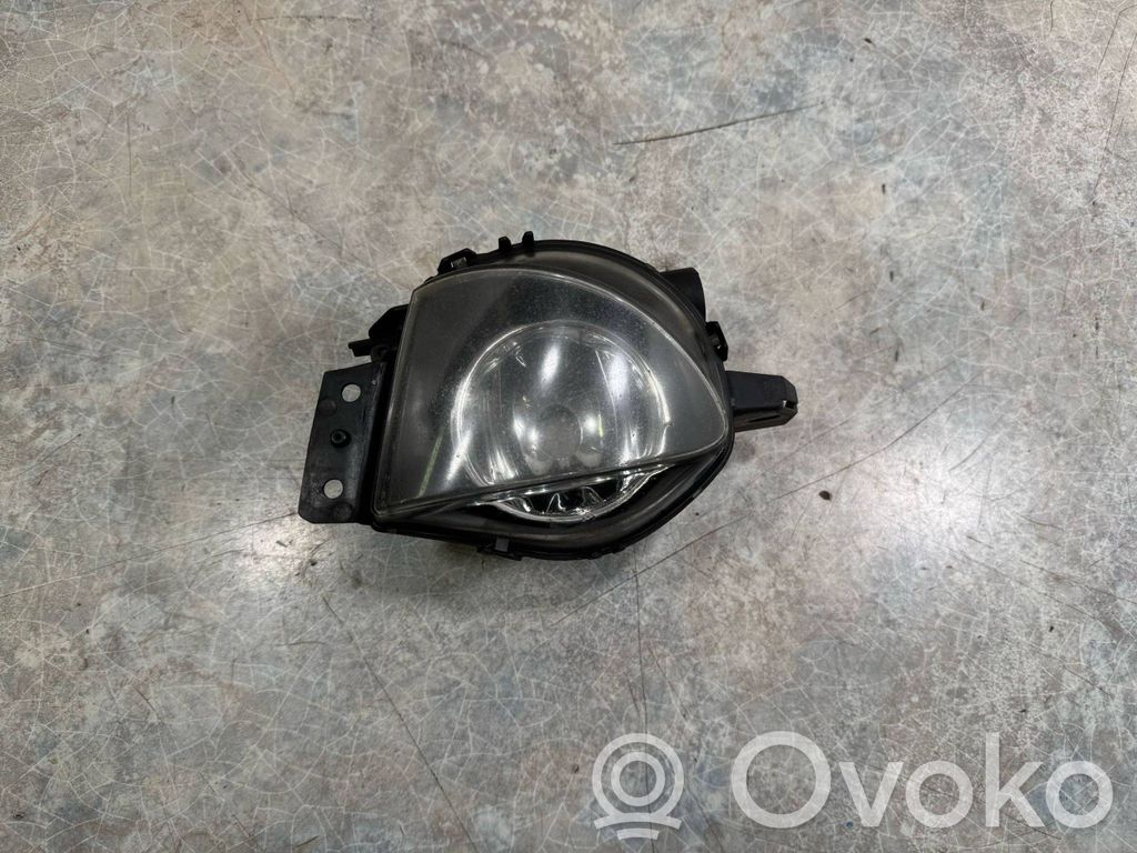 Luz de niebla delantera   6948373