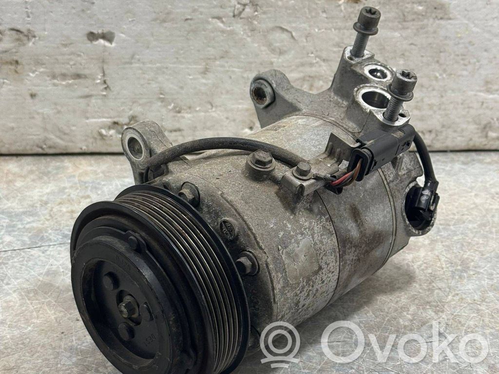 BMW X1 F48 F49 Kompresor / Sprężarka klimatyzacji A/C 