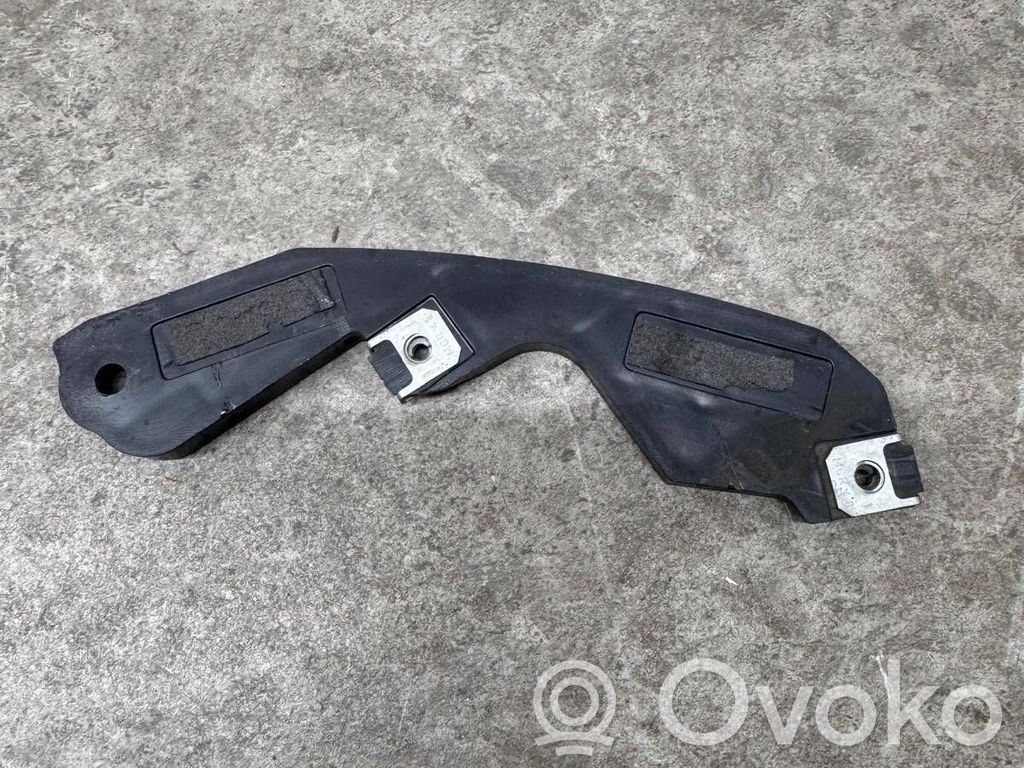 BMW i3 Front bumper mounting bracket 