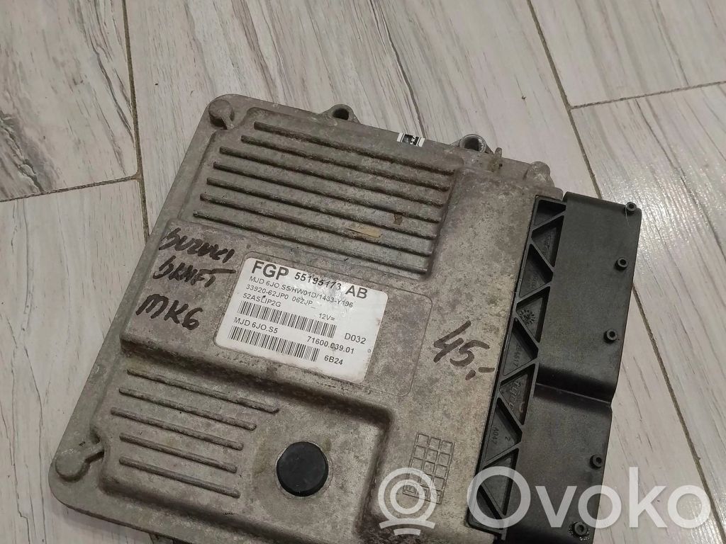 Suzuki Swift I Engine control unit/module ECU 