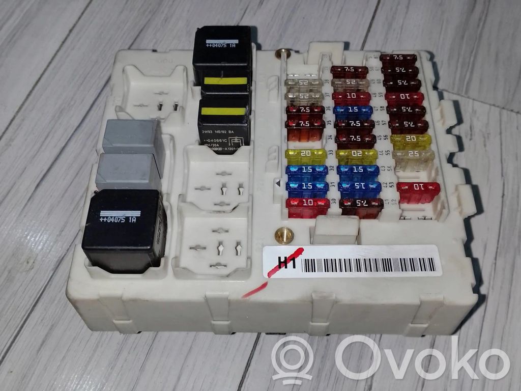Ford Focus Comfort/convenience module 