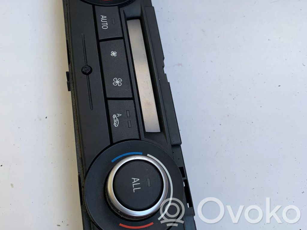 BMW 3 E90 E91 Climate control unit 