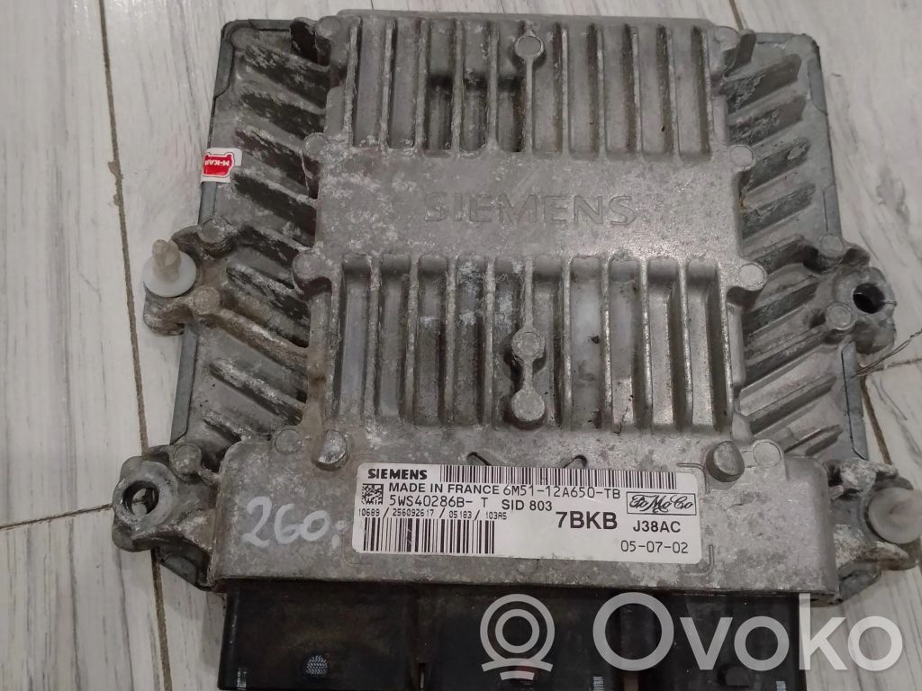 Ford Focus C-MAX Engine control unit/module ECU 