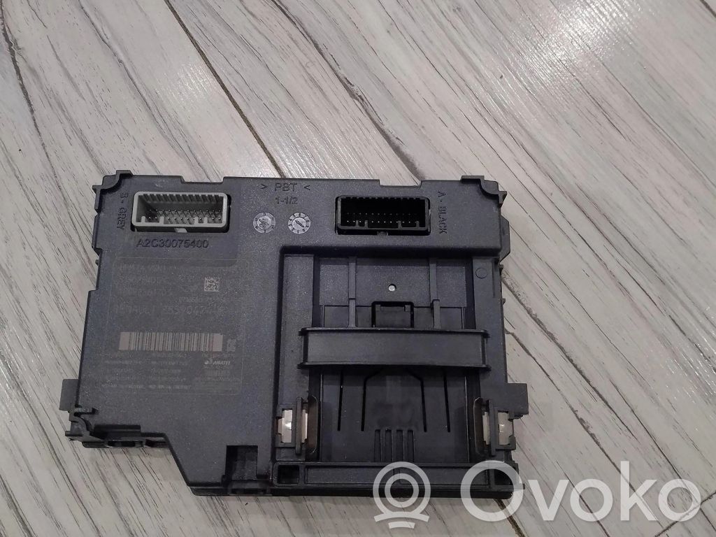 Renault Megane IV Ignition key card reader 