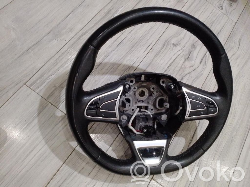 Renault Megane IV Stūre 