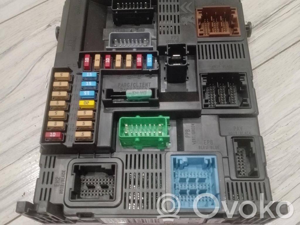Citroen C-Elysée Comfort/convenience module 