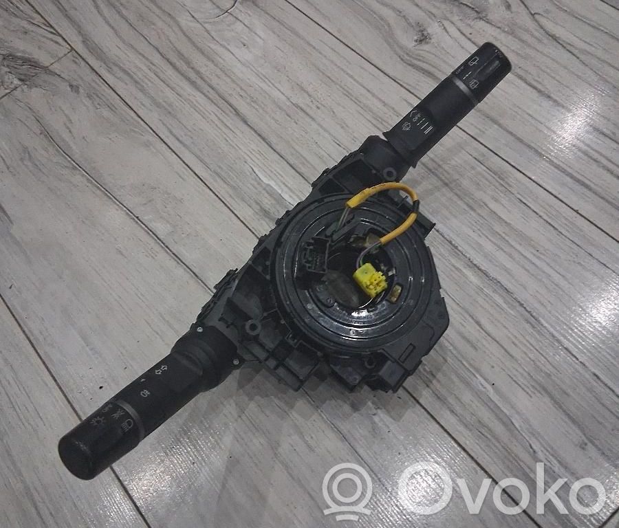 Mazda 2 Headlight wiper switch 