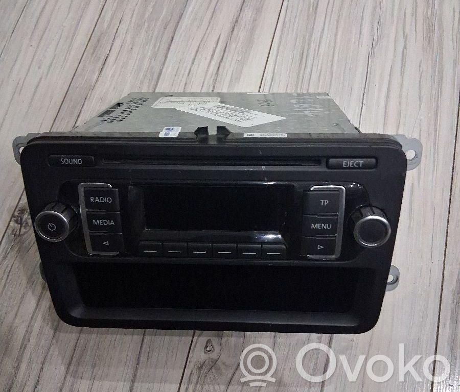 Volkswagen Golf Plus Panel / Radioodtwarzacz CD/DVD/GPS 