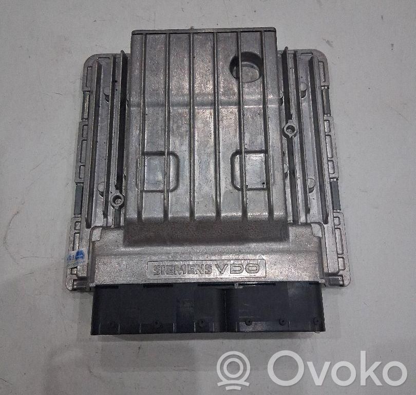 BMW 1 E81 E87 Engine control unit/module ECU 