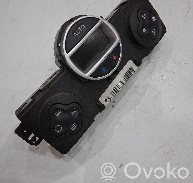 Renault Clio III Climate control unit 