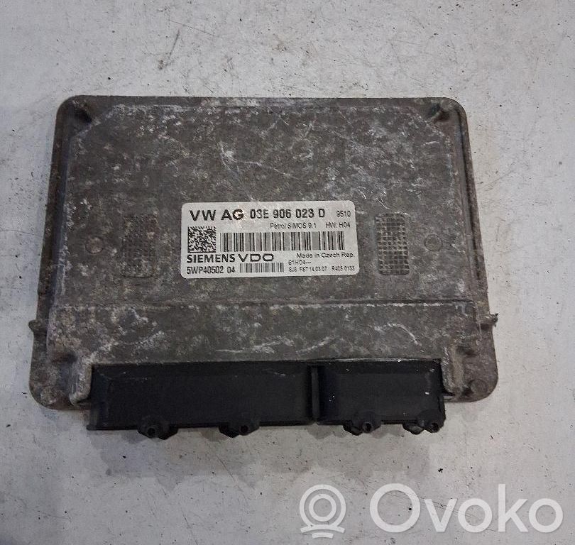 Volkswagen Polo IV 9N3 Komputer / Sterownik ECU silnika 