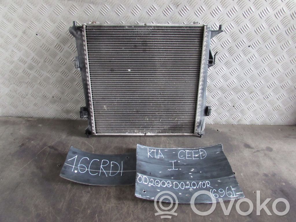 KIA Ceed Coolant radiator 