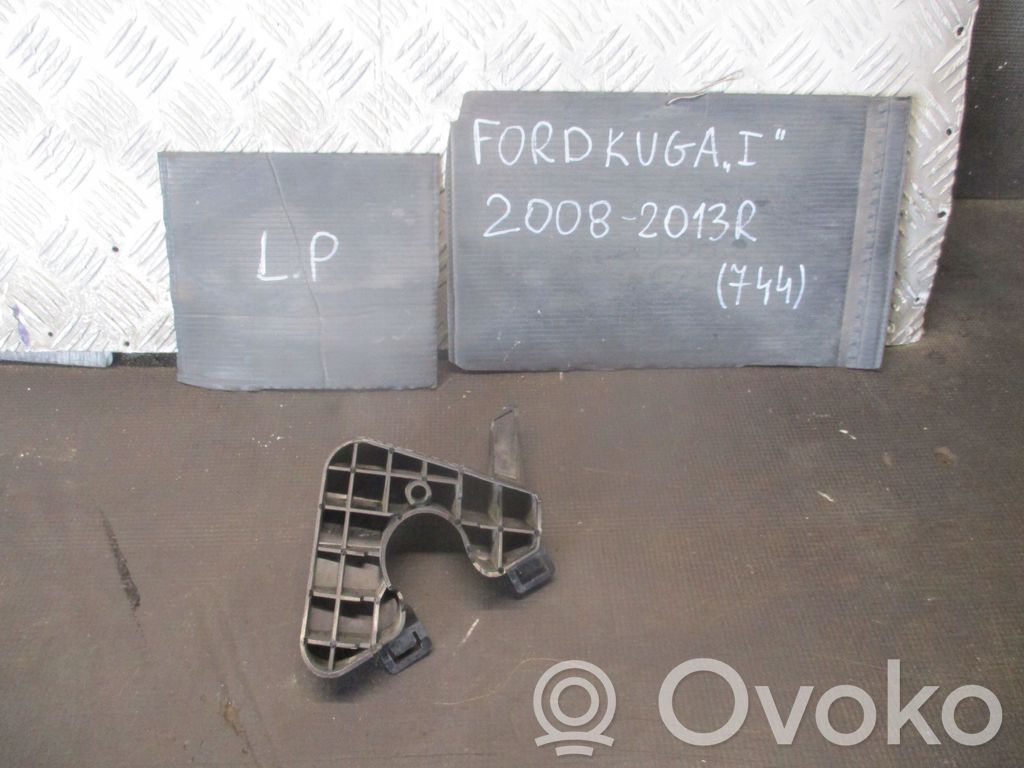 Ford Kuga I Front bumper mounting bracket 