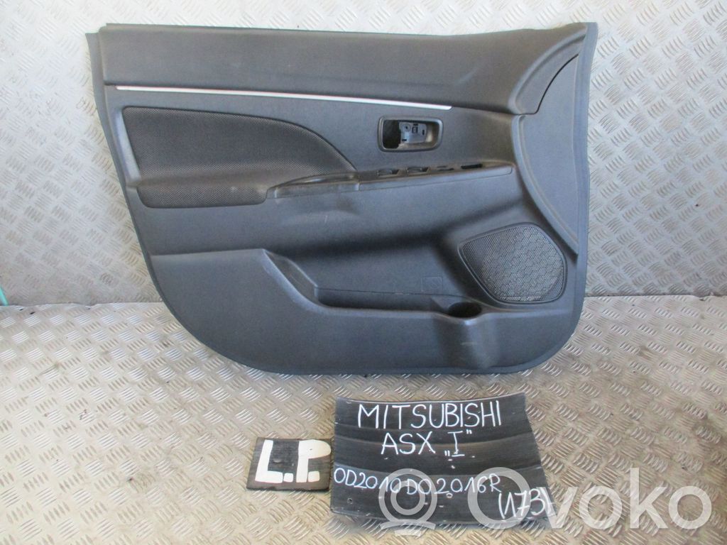 Mitsubishi ASX Boczki / Poszycie drzwi przednich 