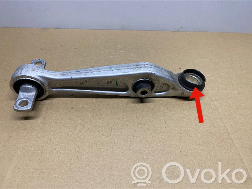 Tesla Model 3 Priekinė svirtis 