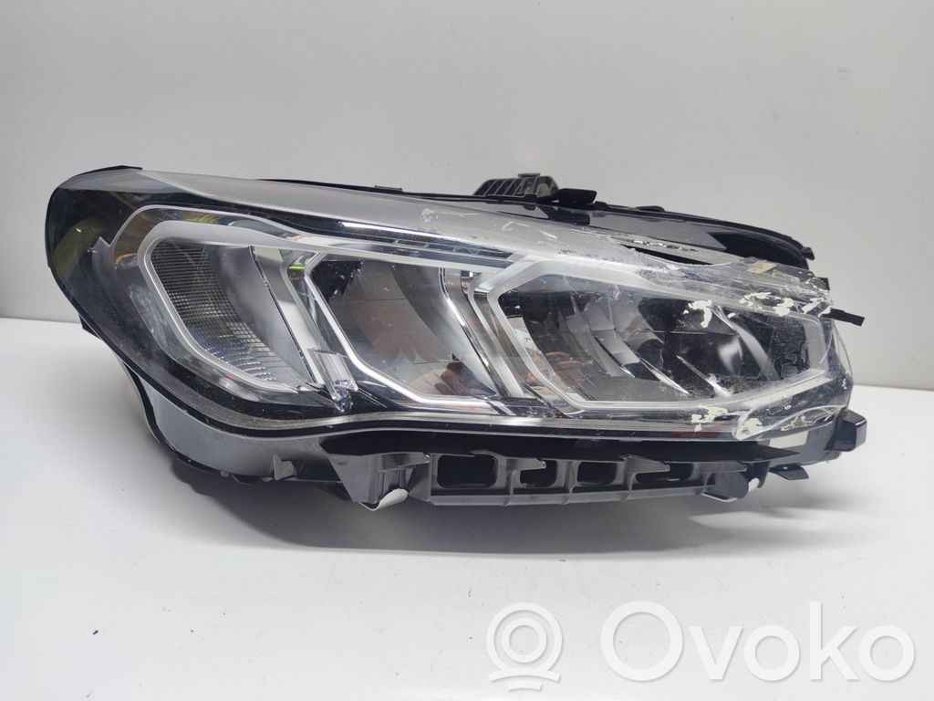 BMW 2 Active Tourer U06 Headlight/headlamp 