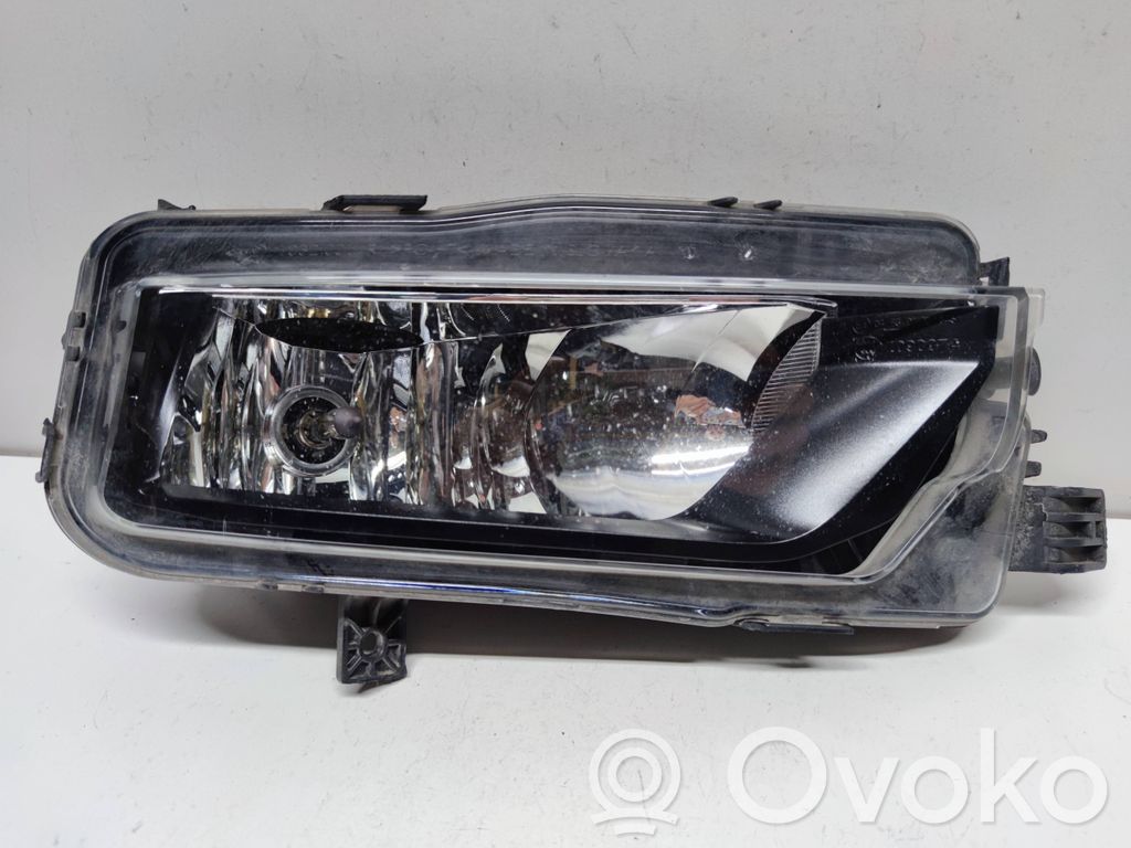 Volkswagen Caddy Etusumuvalo 