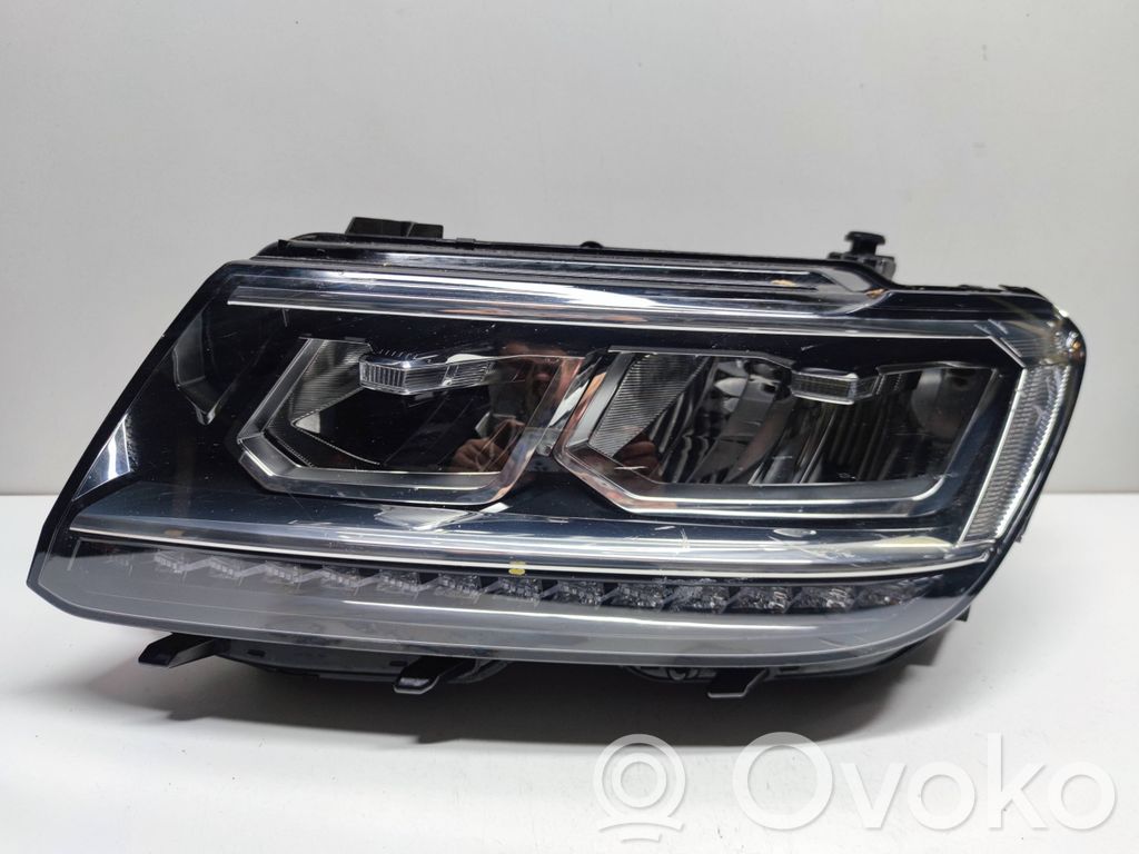 Volkswagen Tiguan Scheinwerfer 