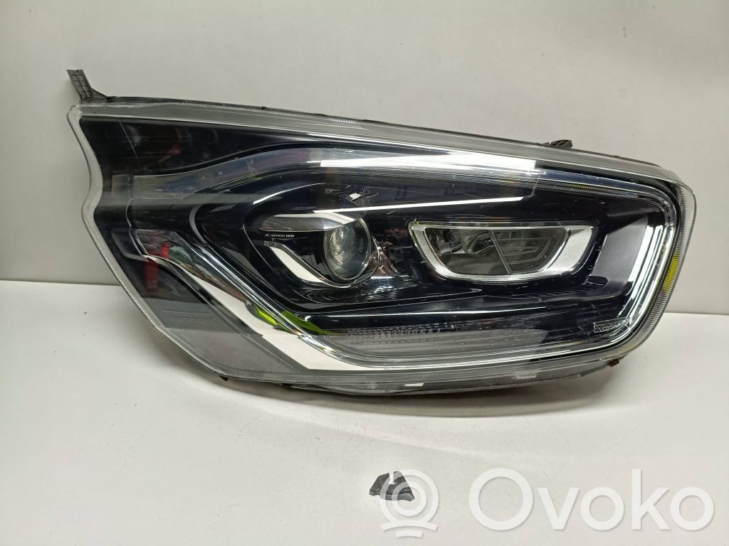 Ford Transit Custom Headlight/headlamp 