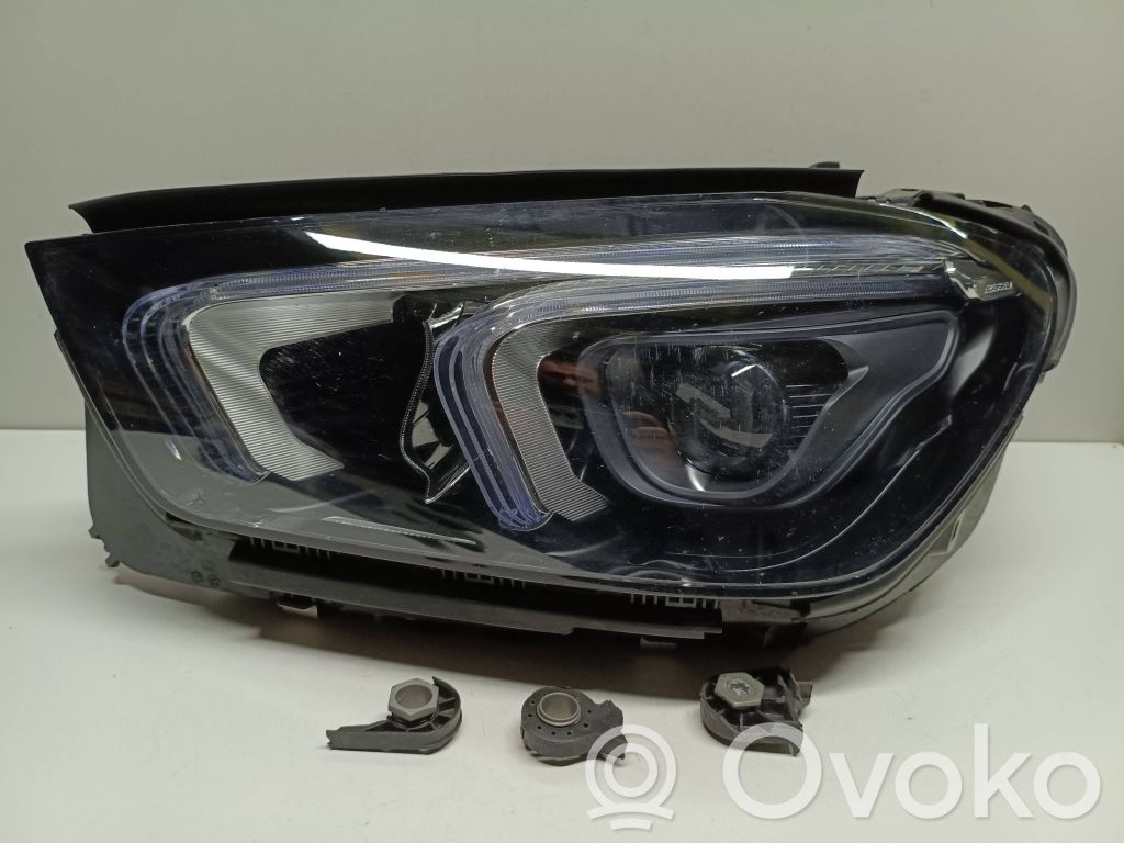 Mercedes-Benz GLE W167 Lampa przednia 