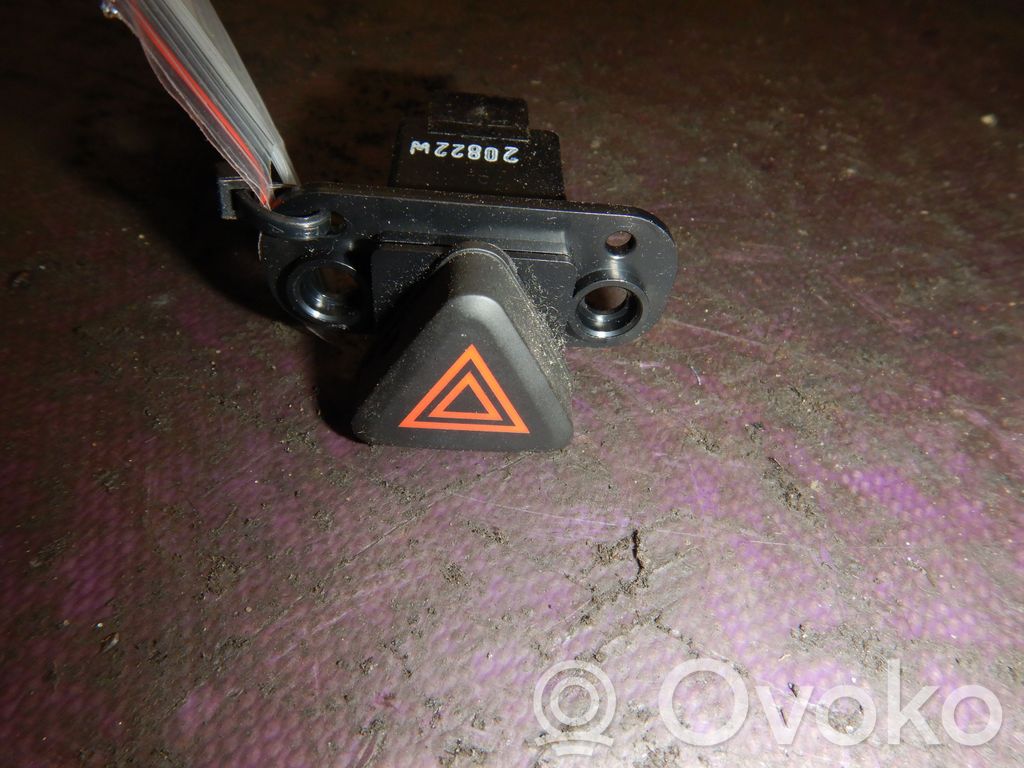 Chevrolet Aveo Hazard light switch 