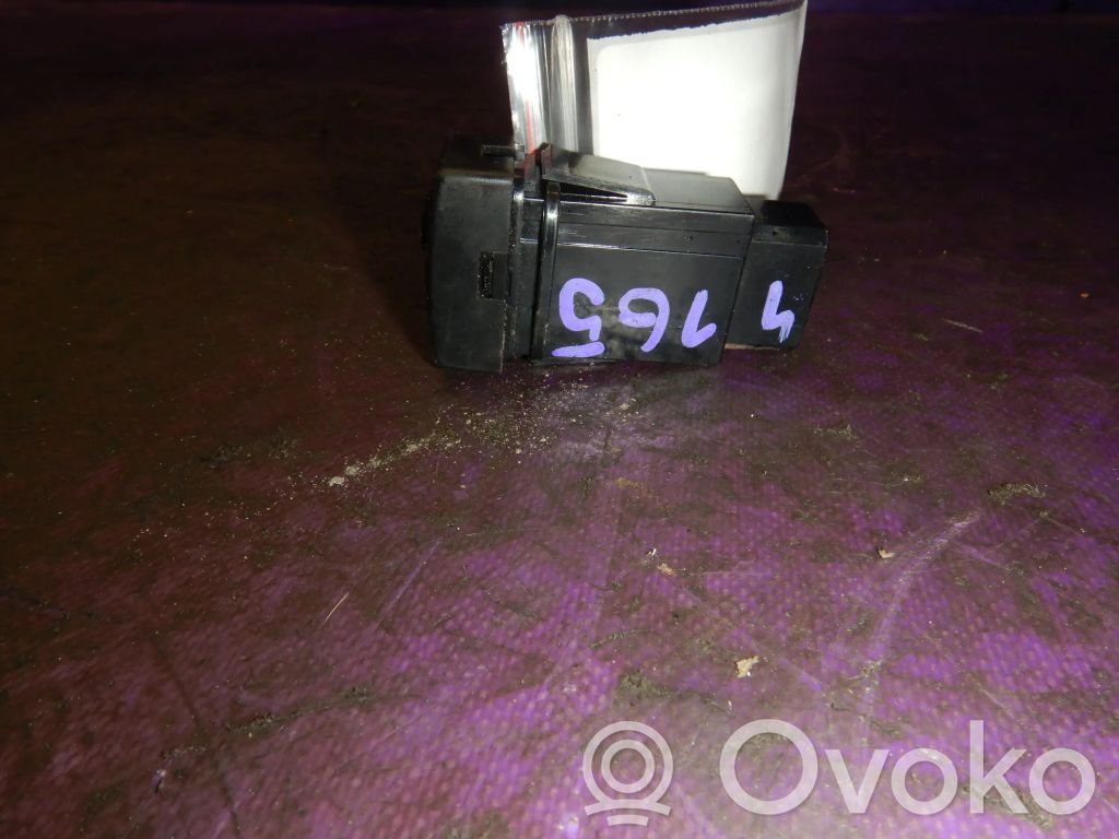 Mazda 323 Light switch 