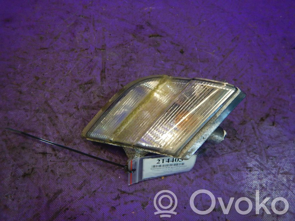 Nissan Micra Front indicator light 