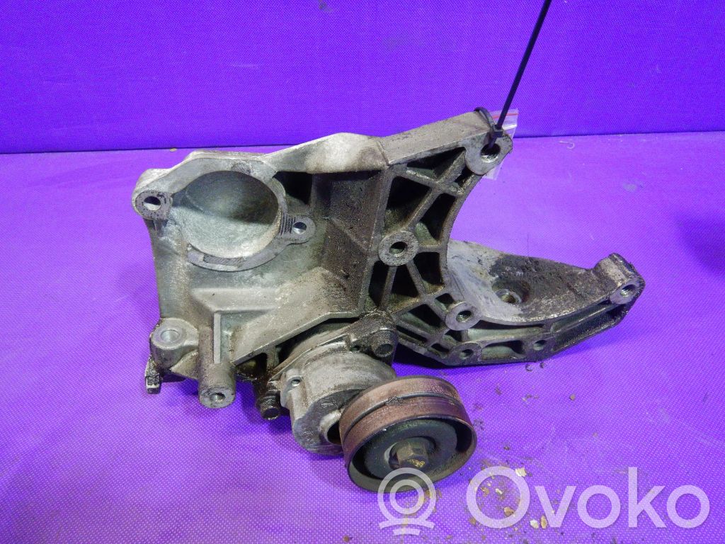 Chevrolet Evanda A/C compressor mount bracket 