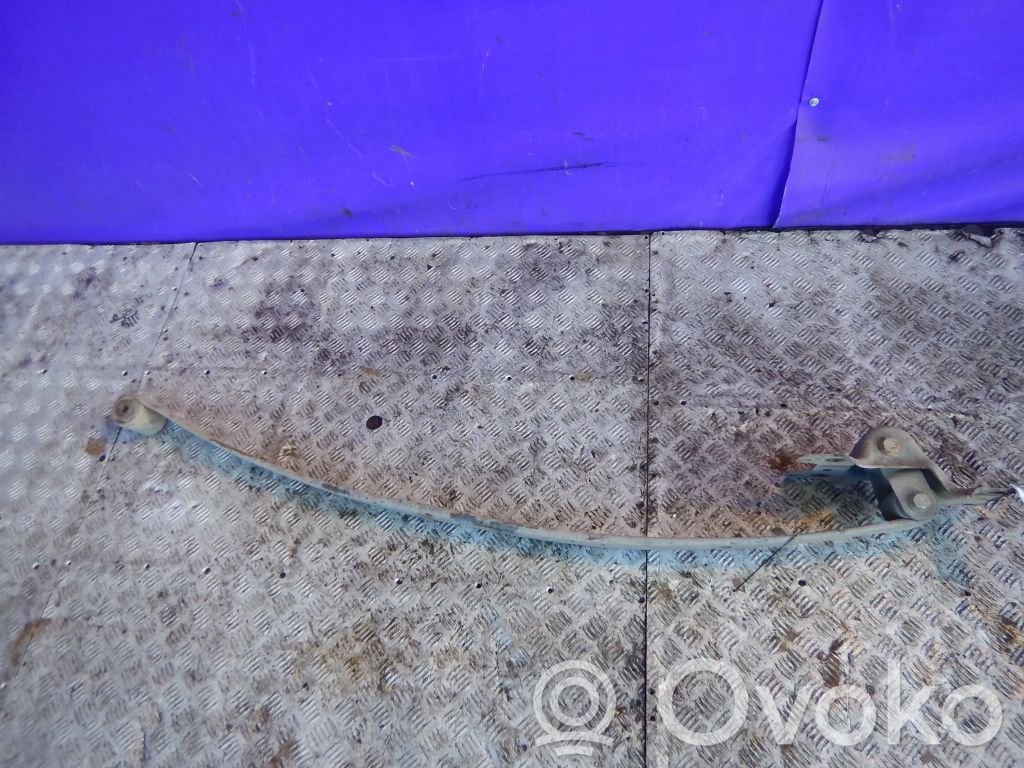 Rear leaf spring