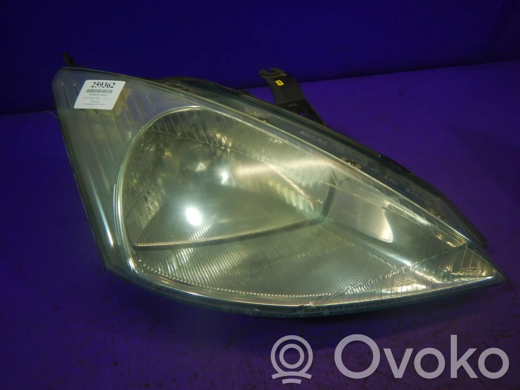Ford Focus Phare frontale 