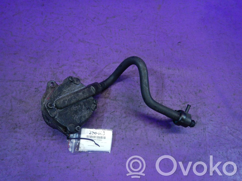 Chevrolet PT Cruiser Vacuum pump 