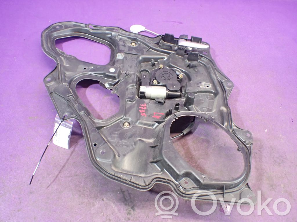 Mazda 3 I Regulador de puerta trasera con motor 