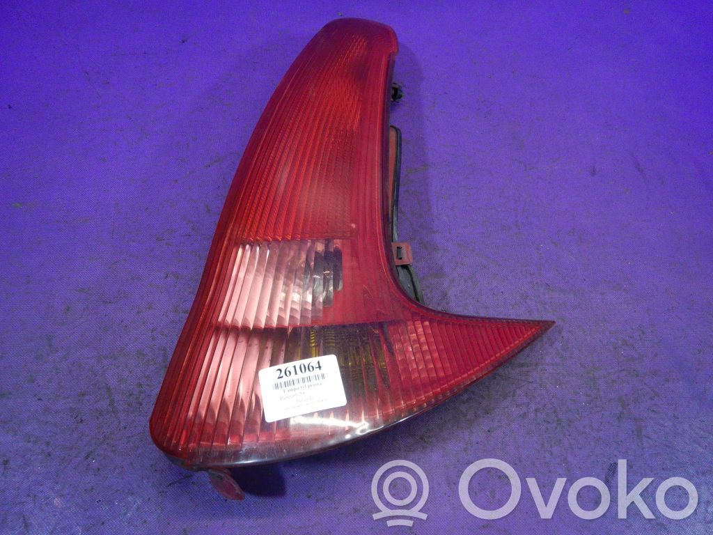 Peugeot 206 Aizmugurējais lukturis virsbūvē 