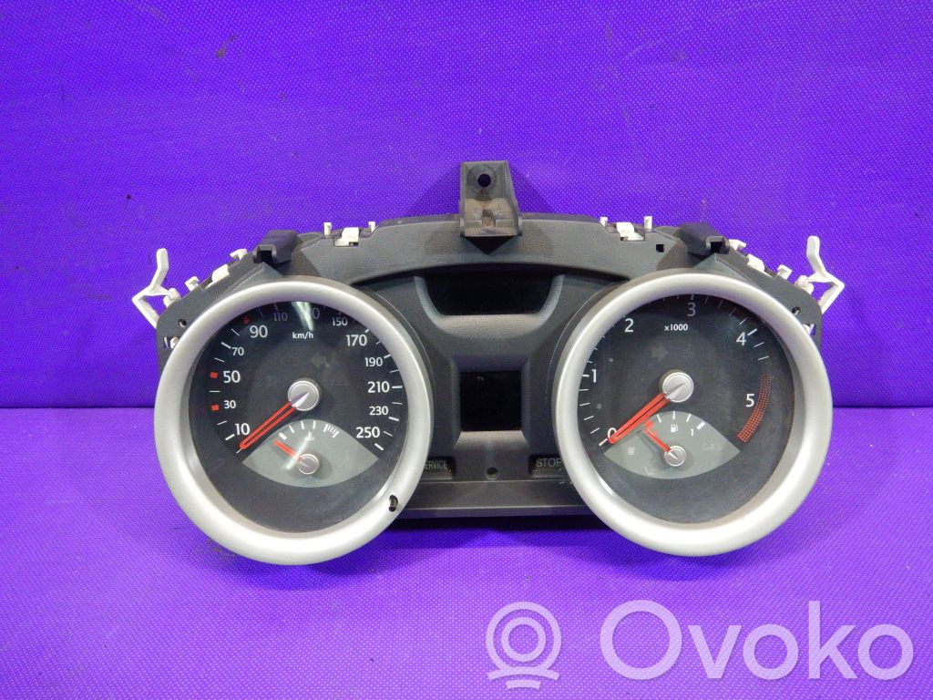 Renault Megane II Speedometer (instrument cluster) 