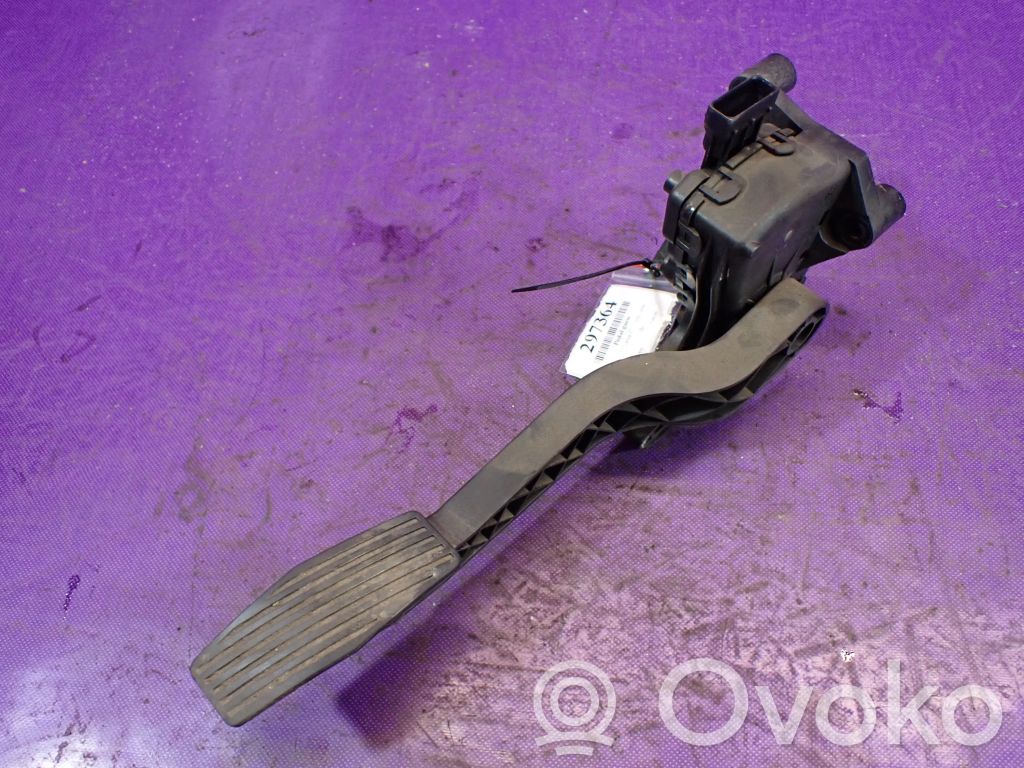 Opel Corsa C Accelerator throttle pedal 